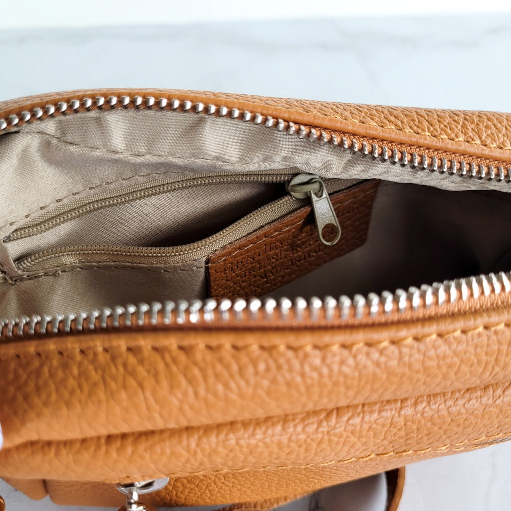 Tan-bag-inside_3